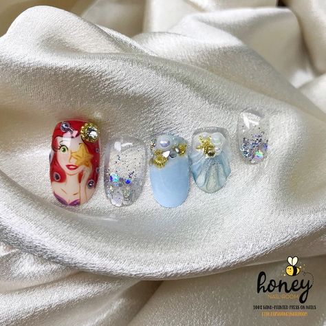 Ariel Nails, Disney Princess Nail, Disney World Nails, Snow White Nails, Princess Nail Art, Disney Themed Nails, Disney Princess Nails, Disney Nail Designs, Disney Inspired Nails