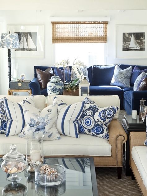 23 Things ONLY a Designer will Tell You | Maria Killam Blue And White Living Room, Coastal Decorating Living Room, Blue White Decor, Coastal Living Rooms, Tapis Design, Beach House Interior, Coastal Living Room, White Living, White Living Room