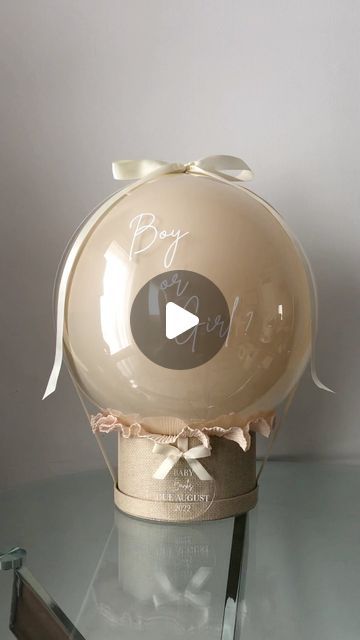 Panache Events on Instagram: "🤍gender reveal🤍 . . . This is a great way to find out if it’s a boy or girl. Pop the balloon to reveal what colour the outfit inside is. Add a personalised acrylic disc with the expected date of arrival or wording of your choice. . . . #genderrevealballoon #genderrevealideas #genderrevealparty #genderreveals #baby #mum #pregnancyannouncement #pregnant #announcement #boyorgirl #boy #girl #baby #uk #london #england #smallbusinessuk #smallbusinesses #pop #balloonsforalloccasions #surprisebox #surprise #gift #giftideas #giftbox" Pop Me Balloon Gift Ideas, I Am Pregnant Surprise, Gender Reveal Box Ideas, Ways To Reveal Baby Gender, Gender Reveal Gift Ideas, Gender Reveal Balloon Pop, Baby Arrival Announcement, Pregnant Announcement, Baby Surprise Announcement