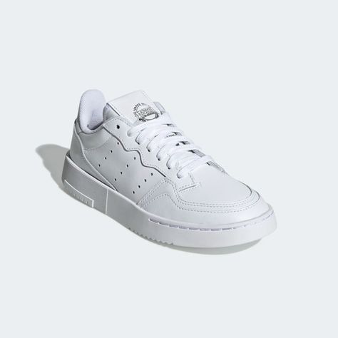 SUPERCOURT J Cloud White / Cloud White / Core Black EE7726 Adidas Supercourt, Adidas Tennis, Baskets Adidas, Modern Shoes, White Core, Adidas Kids, White Cloud, 5 Kids, Aesthetic Shoes