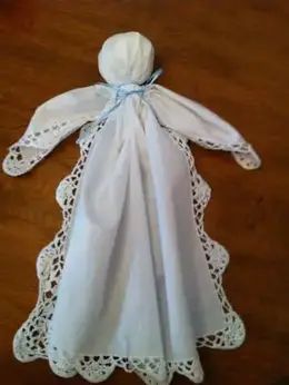 A handmade handkerchief doll. photo by Tannaidhe on Flickr Handmade Handkerchiefs, Expectant Father, Prayer For Baby, Baby Necessities, Girl’s Room, Doll Tutorial, Baby Angel, Easy Diy Crafts, Complementary Colors