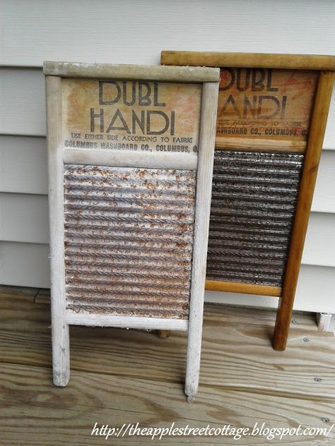 Washboard Crafts, Washboard Decor, Diy Farmhouse Crafts, Vintage Washboard, Old Washboards, Facts About Yourself, Yard Sale Finds, Build Projects, Interesting Facts About Yourself