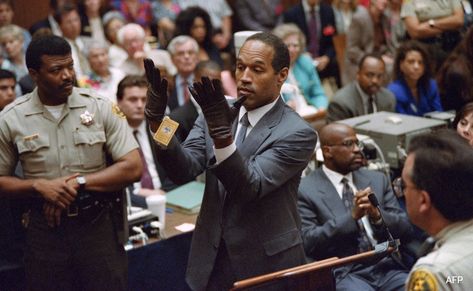 How Pair Of Bloodstained Gloves Saved OJ Simpson In Sensational Trial Check more at https://maholicious.com/how-pair-of-bloodstained-gloves-saved-oj-simpson-in-sensational-trial/ Oj Simpson Trial, Oj Simpson, Gloves, Collage, Pins, Quick Saves