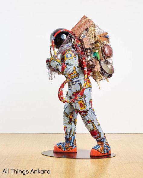 Art: Refugee Astronaut II 2016 by Yinka Shonibare Yinka Shonibare, Refugees Art, Hybrid Art, Astronaut Art, Cultural Identity, African Diaspora, A Level Art, Black Artists, Textile Artists