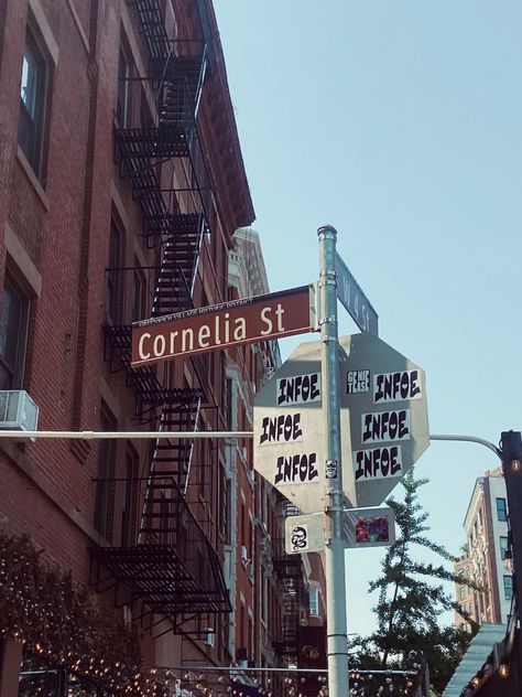 Cornelia Street Aesthetic, Cornelia Street, Street Aesthetic, Street Tattoo, Photos Of Taylor Swift, Future Lifestyle, Cute Pictures, Taylor Swift, Swift