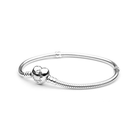 Pandora Moments Heart Clasp Snake Chain Bracelet | Pandora GB Pandora Chain Bracelet, Bracelet With Heart, Infinity Charm, Bracelet Pandora, Snake Chain Bracelets, Bangles Style, Pandora Silver, Silver Snake Chain, Jewellery Uk