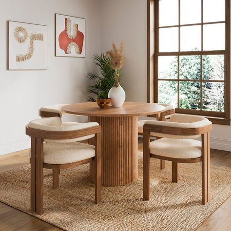 4 Seater Round Dining Table, France Apartment, Booth Seating In Kitchen, Circle Dining Table, Chair Dining Table, Dining Area Design, 4 Seater Dining Table, Dining Table Design Modern, Dining Table In Living Room