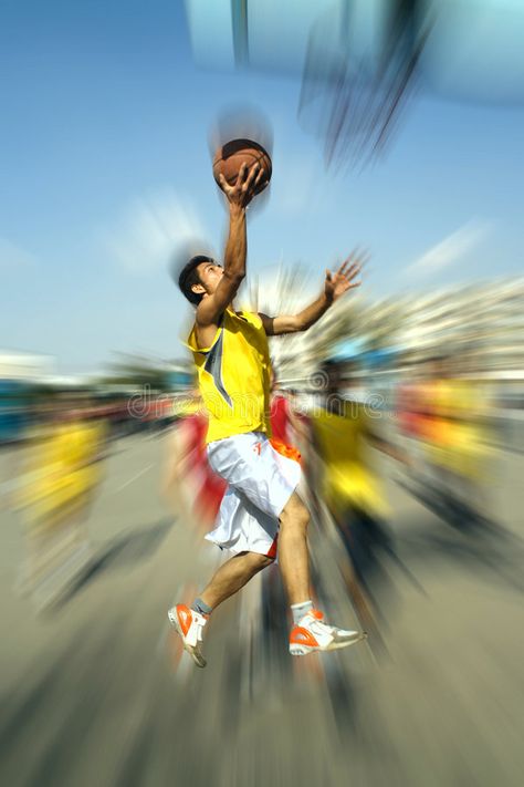 Motion Blur Photography, Game Image, Person Running, Blur Photography, Motion Photography, India Images, Blur Effect, Vector Graphics Design, Blur Photo