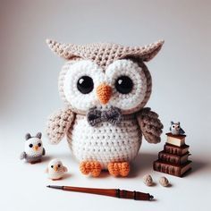 Crochet Wizard Owl Hedwig Amigurumi Pattern Crochet Wizard, Owl Wizard, Owl Ears, Harry Potter Owl, Harry Potter Hedwig, Owl Crochet Patterns, Cute And Cuddly, Crochet Owl, Step By Step Crochet