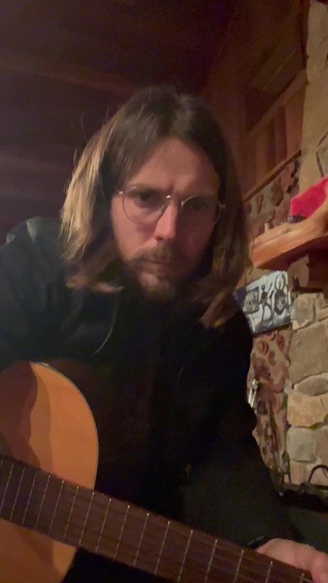 Lukas Nelson, Holiday Music, Be Merry, Photo To Video, Love Gif, Johnny Depp, Merry And Bright, At Home, Songs