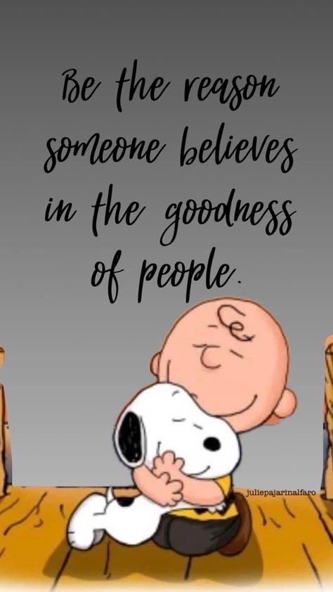 Peanuts Quotes, Charlie Brown Quotes, Inspirational Smile Quotes, Happy Day Quotes, Snoopy Funny, Snoopy Quotes, Be The Reason, Inspirational Quotes God, Funny Cartoon Quotes