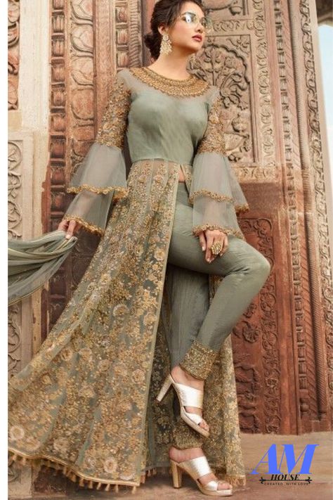 Elegant Front Split Indian Women Fashion, Ac New Leaf, Salwar Kamiz, Indian Gowns Dresses, Sleeves Designs For Dresses, Party Kleidung, Designer Party Wear Dresses, فستان سهرة, Dress Indian Style