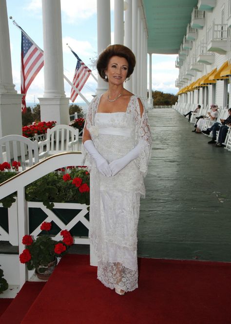 Books Nooks, Christopher Reeves, Maude Adams, Grand Hotel Mackinac Island, Travel Michigan, Dr Quinn Medicine Woman, Dr Quinn, Christopher Reeve, Somewhere In Time