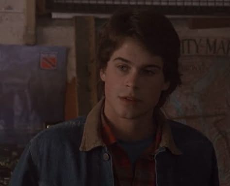 Youngblood 1986, Rob Lowe Outsiders, The Outsiders Characters, Rob Lowe 80s, Outsiders Characters, Young Rob Lowe, Outsiders Sodapop, Rob Lowes, The Outsiders Sodapop