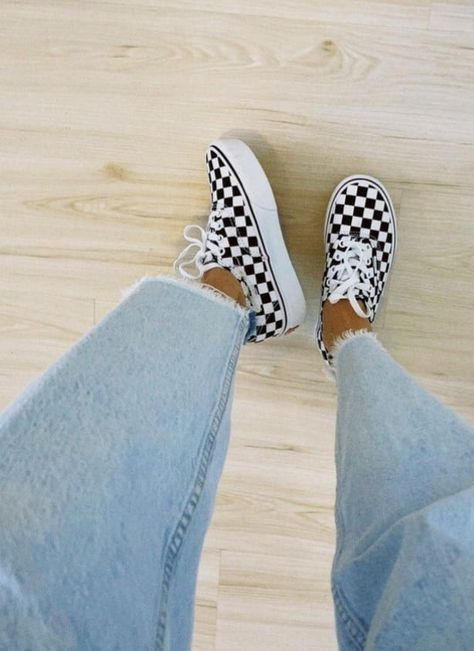 Estilo Vans, Shoe Inspo, Swag Shoes, Crazy Shoes, Dream Shoes, Shoe Obsession, Mode Style, Shoe Game, Sock Shoes