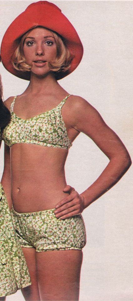 Eternal Ephemera Colleen Corby, 60s 70s Fashion, Vintage Bathing Suits, Seventeen Magazine, Swimwear High Waisted, Marco Island, Fall Art, Vintage Swimwear, Photos Vintage