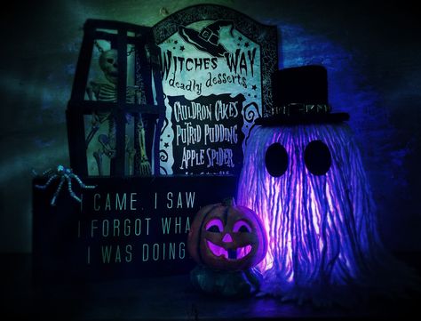 Mop head ghost with led lights Cauldron Cake, Diy Led, Led Diy, Mop Heads, Ghost, Led Lights, Witch, Led, Pins