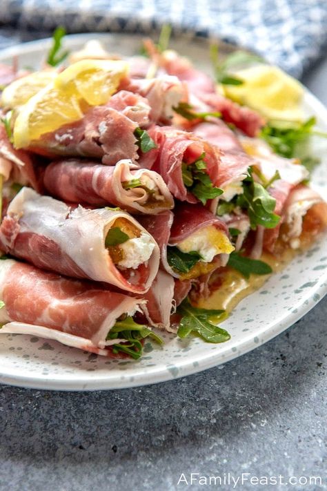 Prosciutto Rolls, Easy Cold Finger Foods, Appetizer Dips Cold, Goat Cheese Fig, Prosciutto Goat Cheese, Prosciutto Roll, Celebration Recipes, Antipasto Recipes, Cold Appetizers Easy