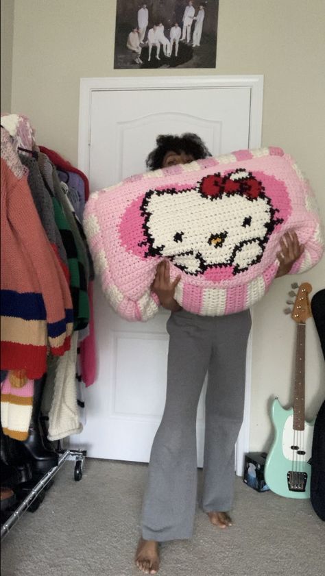 Hello Kitty Love Letter, Crochet Floor Pillow, Mass Extinction, Pink Floor, Hello Kitty Crochet, Miniature Crochet, Crochet Fairy, Crochet Pink, Crochet Business