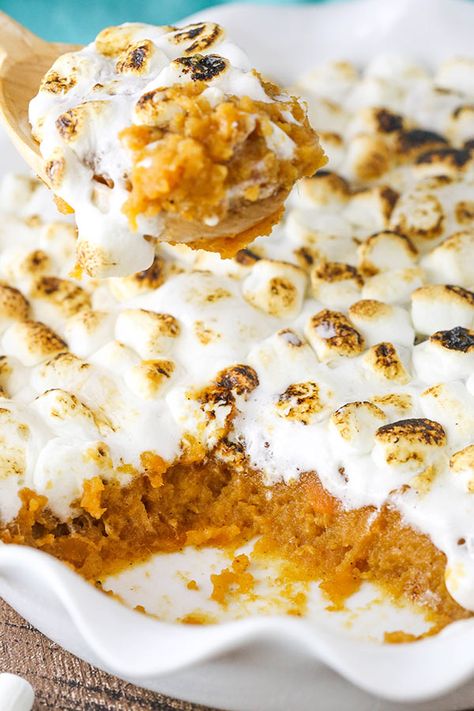 A delicious, nut-free version of the classic Thanksgiving Sweet Potato Casserole with Marshmallows recipe! The perfect side dish recipe for Thanksgiving. Sweet Potato Casserole With Marshmallows Recipe, Thanksgiving Sweet Potato, Thanksgiving Sweet Potato Casserole, Easy Sweet Potato Casserole, Sweet Potato Casserole With Marshmallows, Sweet Potatoes With Marshmallows, Canned Yams, Best Sweet Potato Casserole, Thanksgiving Side Dishes Healthy