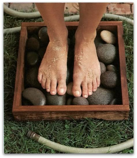 Box Garden, Easy Backyard, Garden Idea, River Rocks, Have Inspiration, Beautiful Backyards, Budget Backyard, Garden Boxes, River Rock