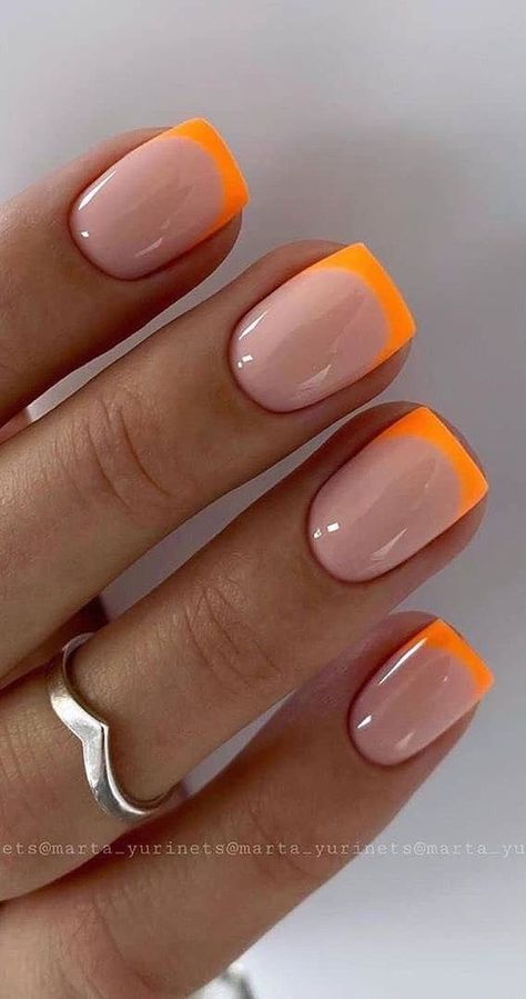 40 Trendy French Tip Nails For A Modern Twist Trendy Nails Ideas French Tip, French Tips Nail Ideas, Classy Square Nails, Trendy French Tip Nails, Colorful French Tip Nails, Nail Varnish Colours, Long Gel Nails, Nails Styles, Mani Ideas