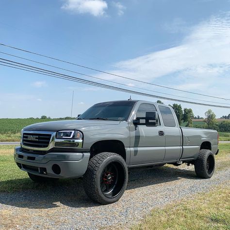 Lly Duramax Diesel, Lb7 Duramax Diesel, Trucks Gmc, Chevy Duramax, Gmc 2500, Chevy Trucks Silverado, Trucks Lifted Diesel, Dropped Trucks, Fuel Wheels