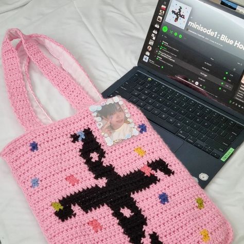 All Posts • Instagram Txt Crochet, Kpop Crochet Pattern, Kpop Crochet, Blue Crochet, Bts Bag, Hello Kitty Crochet, Crochet Clothing And Accessories, Beginner Crochet Projects, Crochet Diagram