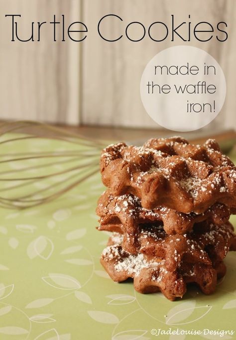 Waffle Iron Cookies, Cow Cookies, Waffle Iron Recipes, Waffle Maker Recipes, Turtle Cookies, Yummy Deserts, Iron Recipes, Chocolate Waffles, Waffle Cookies