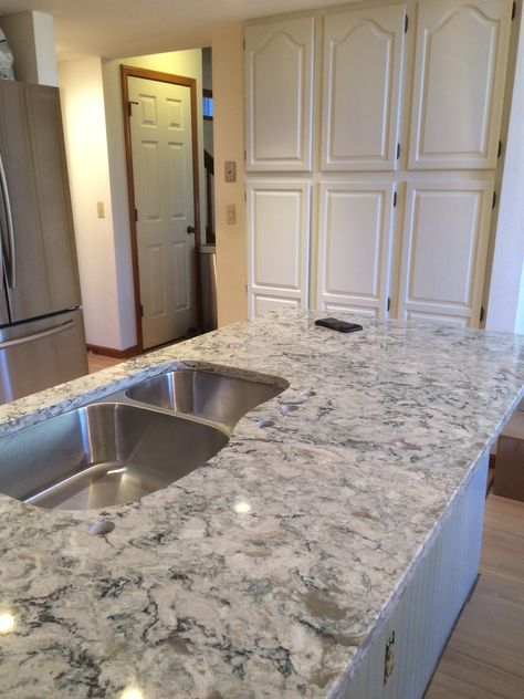 Cambria Praa Sands Quartz countertops. The new kitchen is turning out fantastic! Praa Sands Cambria, Quartz Countertops Colors, Praa Sands, Countertops Ideas, Kitchen Remodel Countertops, Material Ideas, Outdoor Kitchen Countertops, Kitchen Countertop Materials, Narrow Kitchen