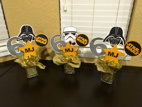 DIY Starwars birthday centerpiece Star Wars Centerpieces, Star Wars Centerpiece, Star Wars Bday Party, Baby Yoda Party, Yoda Party, Diy Star Wars, Star Wars Baby Shower, Star Wars Party Ideas, Birthday Centerpiece