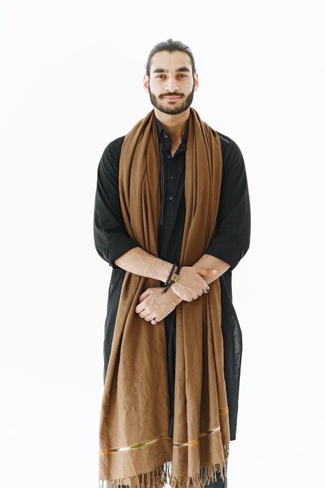 Man Wearing Black and Brown Clothes Standing · Free Stock Photo Black Shalwar Kameez, Shalwar Kameez Design, Kameez Design, Shalwar Kameez Designs, Gustavo Fring, Brown Clothes, Black Kurta, Men Mode, Kurta Pajama Men