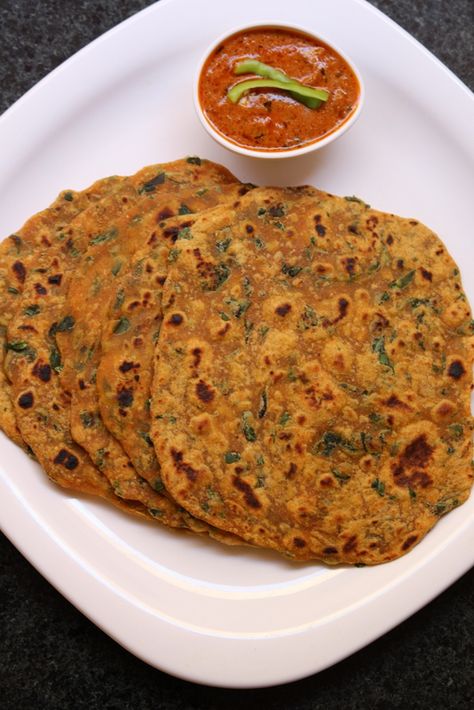 Methi Paratha Recipe is a punjabi paratha and also popular across North India. This paratha is used by making use of fresh methi leaves and chapathi dough.. Methi Paratha, Indian Flat Bread, Paratha Recipe, Roti Recipe, Flat Breads, Punjabi Food, Paratha Recipes, Indian Bread, Indian Breakfast