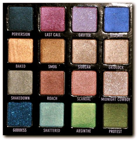 . Nars Eyeshadow, Makeup Pallets, Happy Nails, Vintage Makeup, Eyeshadow Pallets, Glitter Gold, Colorful Eyeshadow, Makeup Geek, Gorgeous Makeup