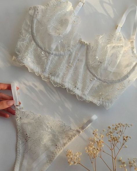 Lingerie Inspiration, Cute Lingerie, White Lingerie, Pretty Lingerie, Bra And Panty Sets, S N, Lingerie Fashion, Lingerie Sleepwear, Lingerie Set