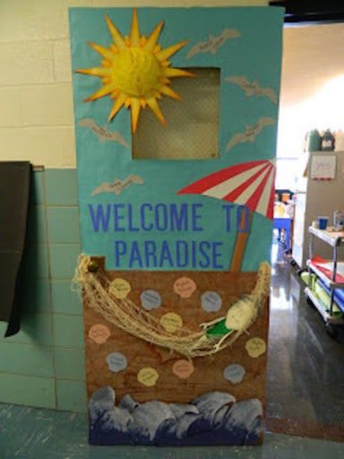 25 Beach Classroom Theme Ideas - WeAreTeachers Deco Porte Halloween, Deco Theme Marin, Summer Door Decorations, Decoration Classroom, Teacher Appreciation Doors, Ocean Classroom, Summer Bulletin Boards, Board Classroom, Ocean Theme Classroom