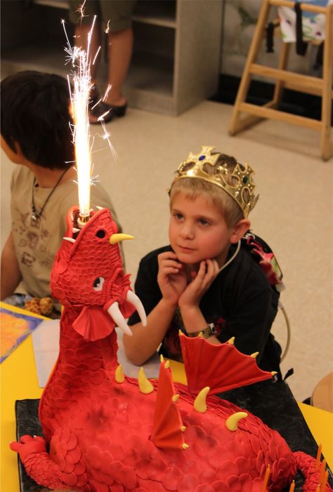 Dragon | Medieval Party Dragon Party Ideas For Kids, Dragon Party Food, Medieval Birthday, Wine Bottle Cake, Dragon Medieval, Knight Birthday Party, Dragons Love Tacos, Dragon Cakes, Dragon Birthday Parties