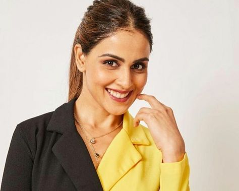 Genelia Deshmukh, South Film, Genelia D'souza, Lifestyle Articles, Photoshoot Pics, Beautiful Wedding Photos, Beautiful Photoshoot, My Career, Latest Images