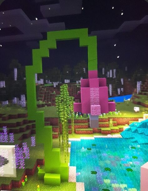 Llama Sanctuary Minecraft, Minecraft Flamingo Build, Pink Mushroom Minecraft, Minecraft Sky Decorations, Cute Nether Portal Design Minecraft, Mincraft Cute Builds, Tiny Minecraft Building Ideas, Side Of Mountain Minecraft Build, Cute Minecraft Fairy Builds