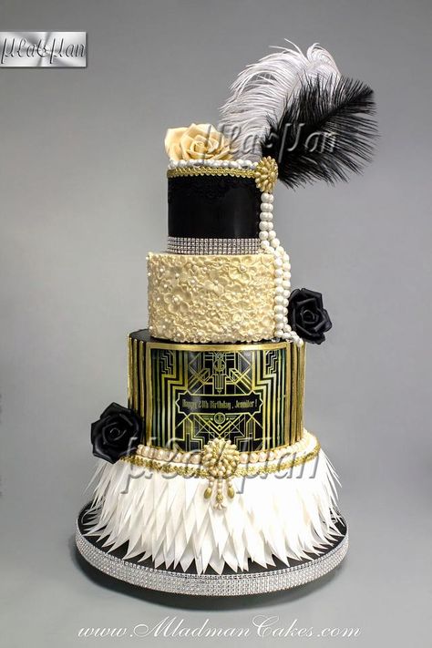 The Great Gatsby Theme, Great Gatsby Cake, Roaring 20s Birthday Party, Gatsby Cake, Gatsby Birthday Party, Gatsby Party Decorations, Great Gatsby Themed Party, Art Deco Cake, Gatsby Wedding Theme