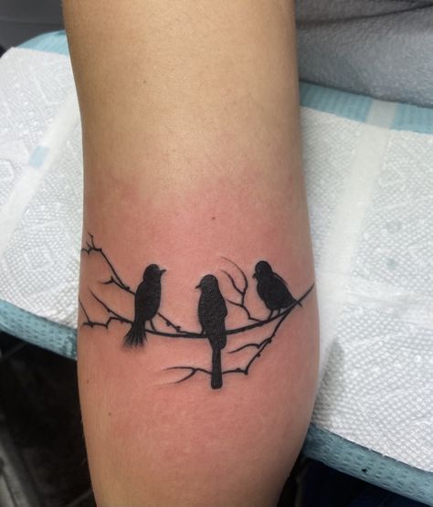 bob marley three little birds inspired tattoo. back of arm tattoo. tattoo above elbow Tattoos Above Elbow, 3 Little Birds Tattoo, Tattoo Above Elbow, Three Little Birds Tattoo, Rasta Tattoo, Little Birds Tattoo, Tattoo Back Of Arm, Bob Marley Tattoo, Above Elbow Tattoo