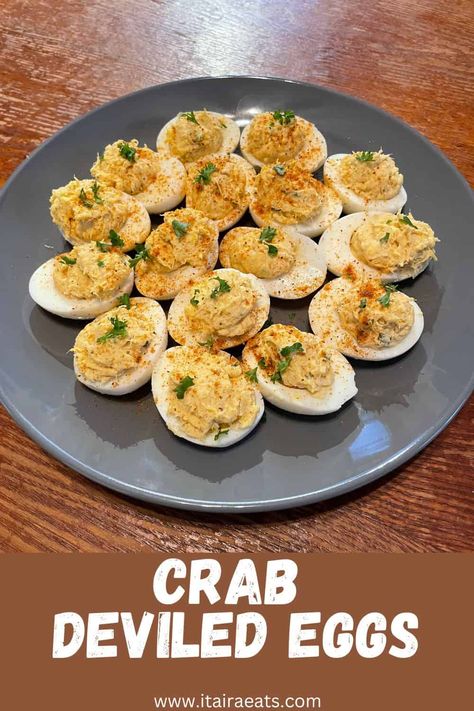 Crab Deviled Eggs, Deviled Crab Recipe, Crab Deviled Eggs Recipe, Traditional Deviled Eggs, Shrimp Deviled Eggs, Crab Eggs, Healthy Deviled Eggs, Spicy Deviled Eggs, Southern Deviled Eggs