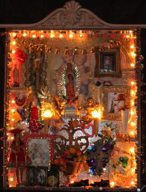 Mexican Altar, Sacred Space Altar, Pagan Magick, Shrines Art, Mexican Home, New Spain, Home Altar, Mexican Decor, Sacred Places