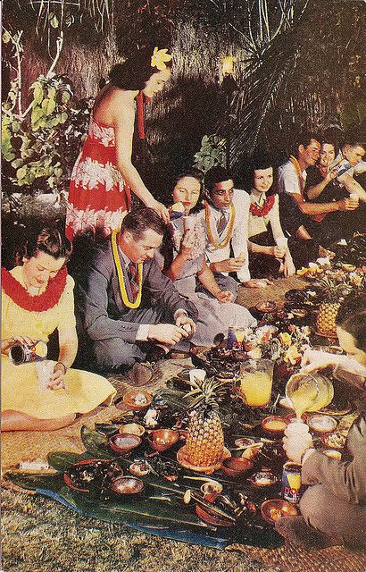 Retro Hawaii, Tiki Hawaii, Hawaiian Party Decorations, Tiki Bar Decor, Hula Dance, Tiki Art, Vintage Aloha, Vintage Tiki, Polynesian Culture