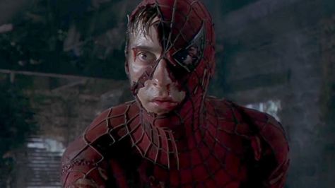 Video Counts All of the Deaths in Sam Raimi's SPIDER-MAN Trilogy — GeekTyrant Sam Raimi Spiderman, Raimi Spiderman, Sam Raimi, Amazing Spider, The Amazing, Spiderman, Red