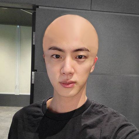 Jin Funny Icon, Jungkook Bald Head Edit, Jin Buzzcut, Bald Kpop Idols Edit, Jin Bald Head Edit, Bts Bald Head, Jin Peloncito, Bald Kpop Idols, Jin Bald Head