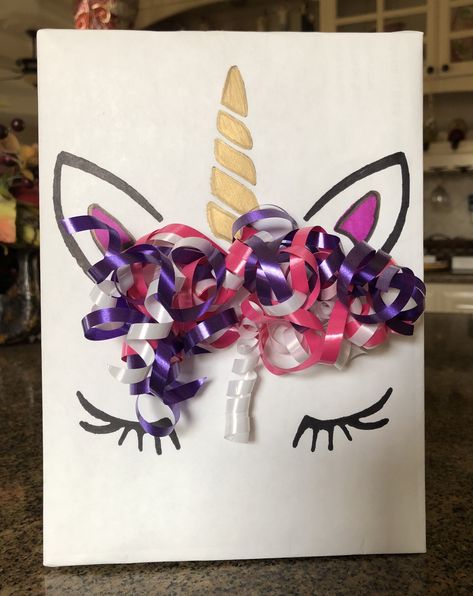 Unicorn gift wrapping. Cut stencil with Silhouette and colored in with colored sharpies. Curly ribbon from Target. Unicorn Wrapping Ideas, Unicorn Gift Wrapping Ideas, Birthday Wrapping Ideas, Unicorn Presents, Unicorn Gift Bags, Kids Birthday Presents, Sharpie Colors, Xmas Gift Wrap, Kids Wraps