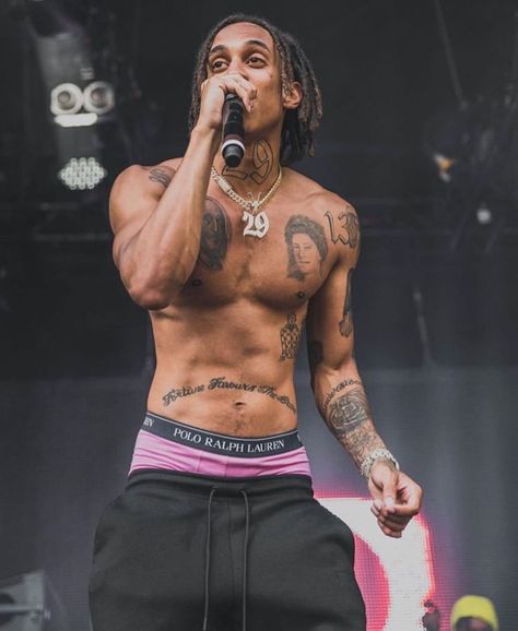 Dblock Europe Wallpaper Aesthetic, D Block Europe Wallpaper, Young Adz, Dark Skin Tattoo, Grime Artists, Uk Rap, Aubrey Drake, Best Rapper Alive, Tattoos For Black Skin