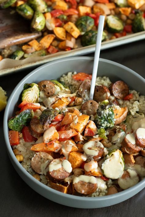 roasted veggies and chicken sausage - by Savannah Parr Chicken Sausage Lunch, Whole Food Lunch, Veggies And Chicken, Lemon Tahini Sauce, Lunch Prep, Best Meal Prep, Food Lunch, Prepped Lunches, Busy People