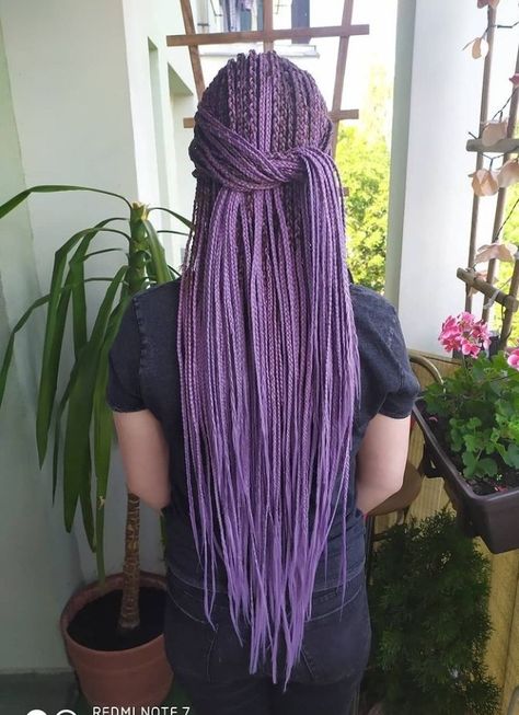 Lilac Knotless Braids, Purple Box Braids, Purple Braids, Afro Braids, Box Braid Hair, Cute Box Braids, Braid In Hair Extensions, Hairdo For Long Hair, Fantasy Hair